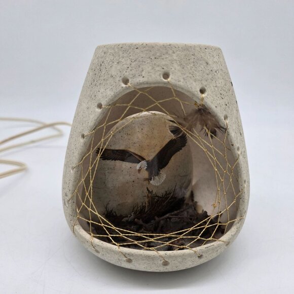 Vintage Eagle-Themed Ceramic Electric Night Lamp 5.5" Tall - Picture 6 of 11